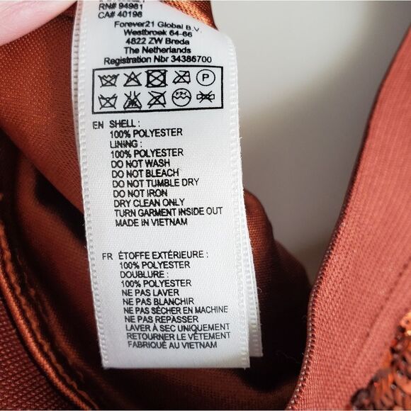 F21‎ red sequin pull on elastic waist mini skirt L - Picture 6 of 6